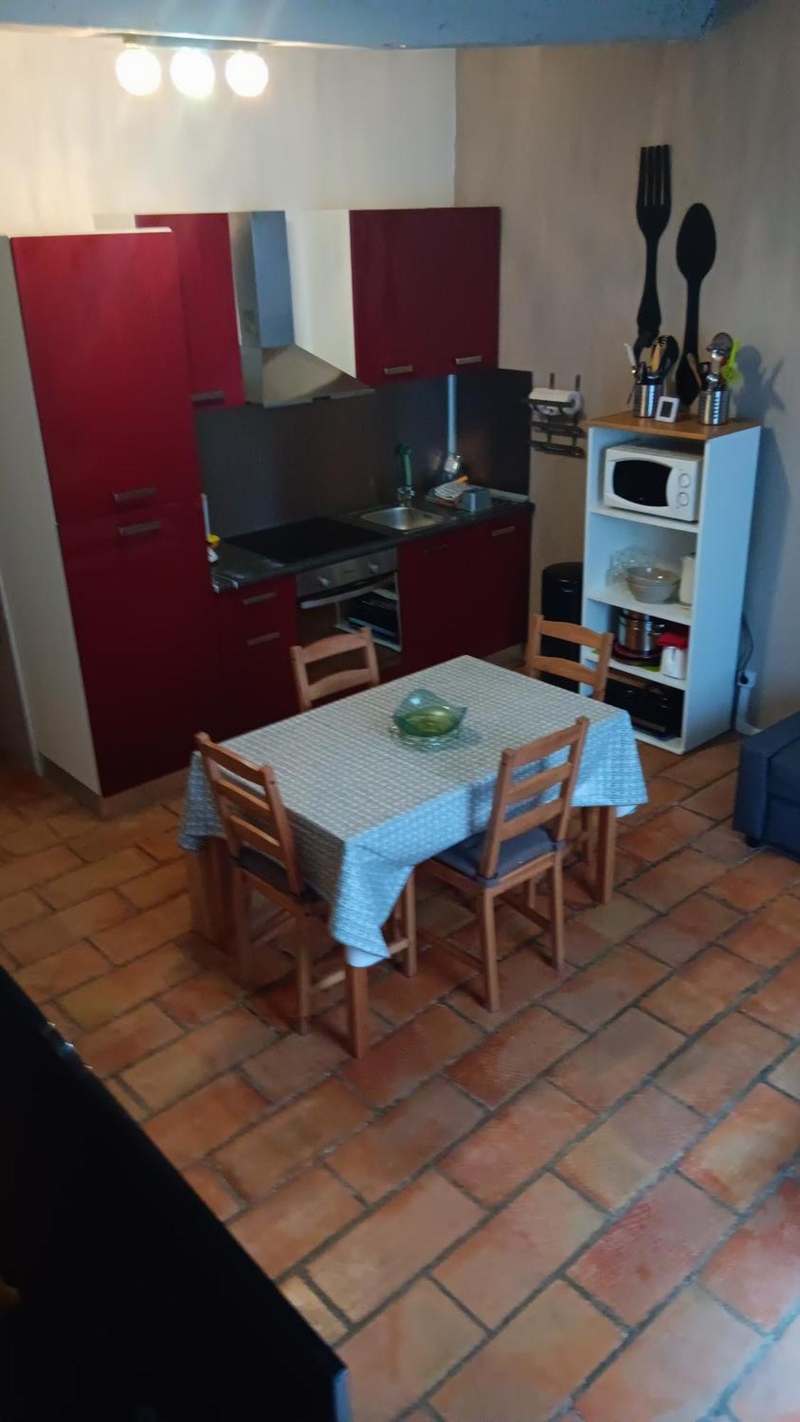 Appartement Pour 4 Personnes Dans Une Rue Tres Calme Saint-Laurent-le-Minier 외부 사진