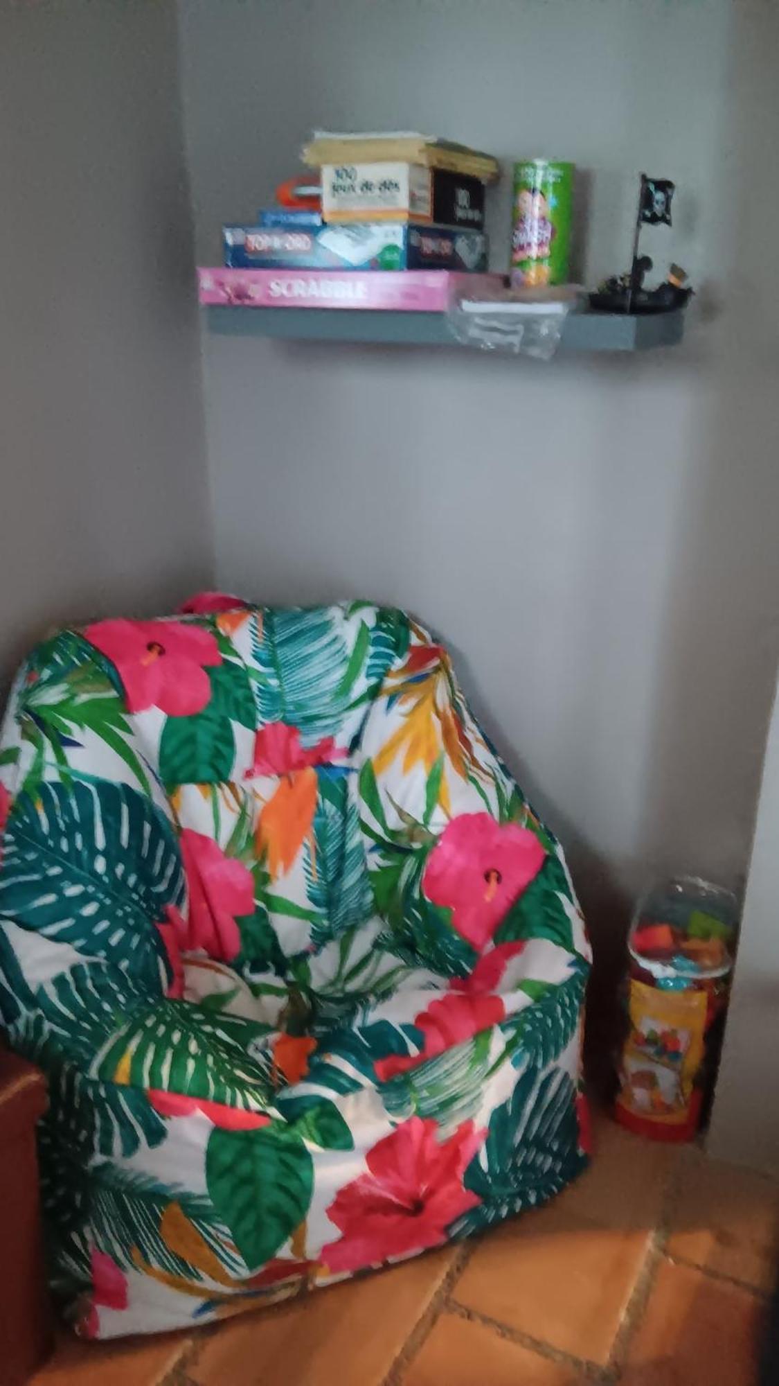 Appartement Pour 4 Personnes Dans Une Rue Tres Calme Saint-Laurent-le-Minier 외부 사진