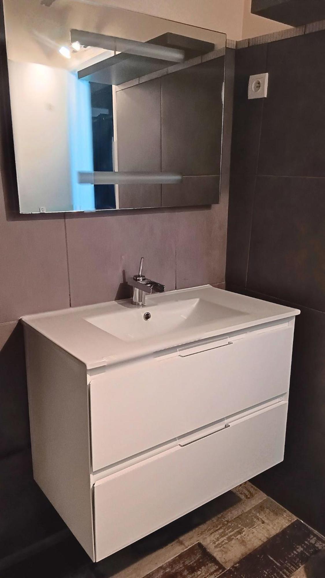 Appartement Pour 4 Personnes Dans Une Rue Tres Calme Saint-Laurent-le-Minier 외부 사진
